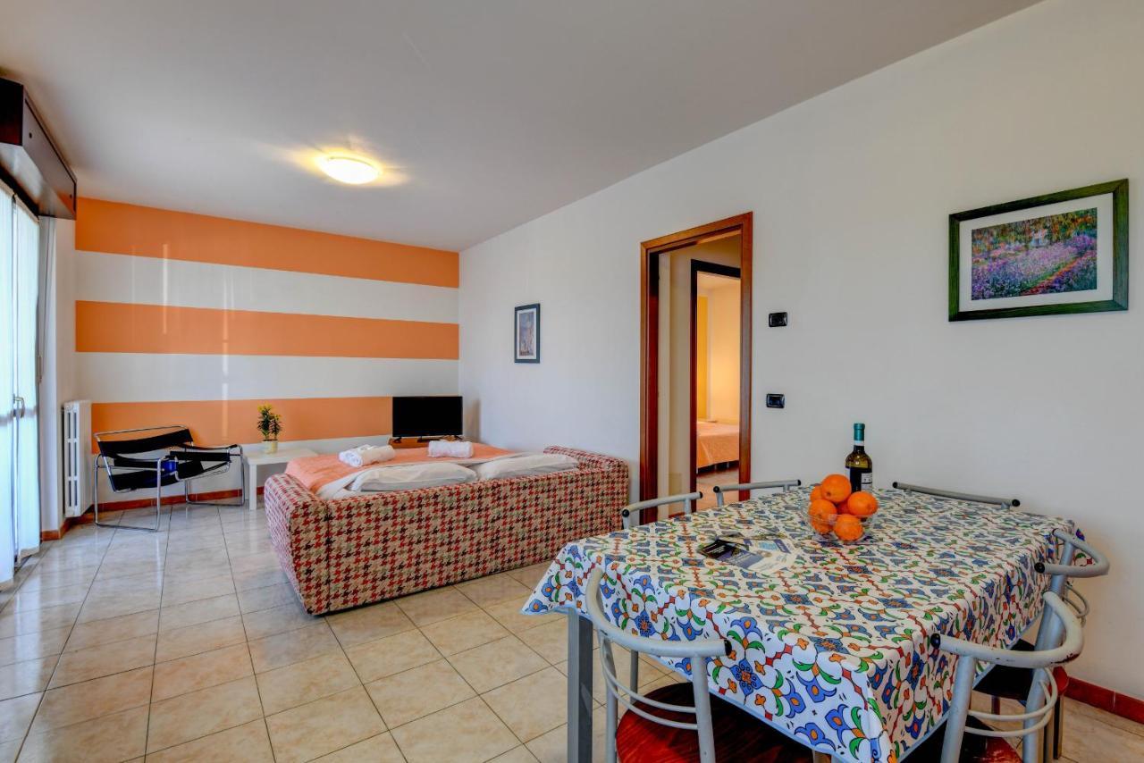 Residence Meridiana Peschiera del Garda Exterior photo